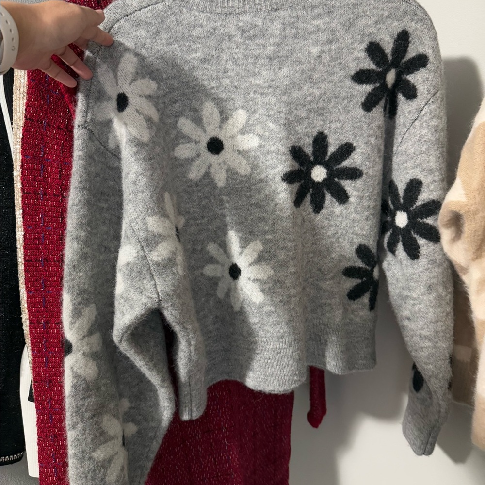 Sandro flower sweater
